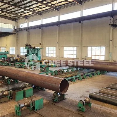 Cev EFW iz ogljikovega jekla ASTM A672