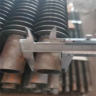 Rebraste cevi ASTM A335